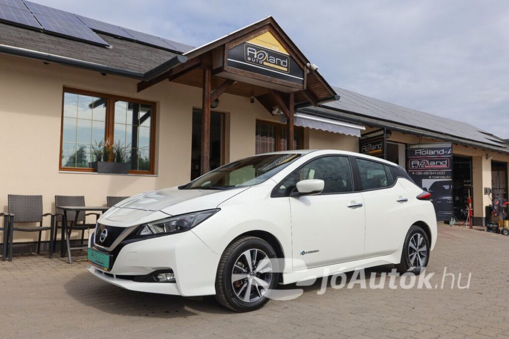 nissanleafacenta40kwhautomatamoiepedaltoresmentesnavigyongyhaz9469354096911xljpg_yvxsrqnp